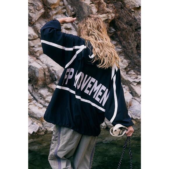 Free People Movement Care Like the Wind Anorak in Black Logo Combo NWOT MSRP $98 - Picture 1 of 7
